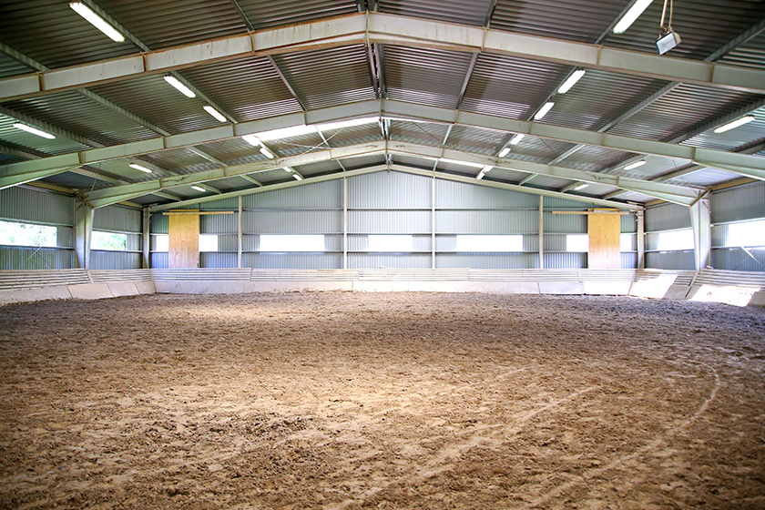 What Does It Cost To Build And Maintain A Horse Arena?